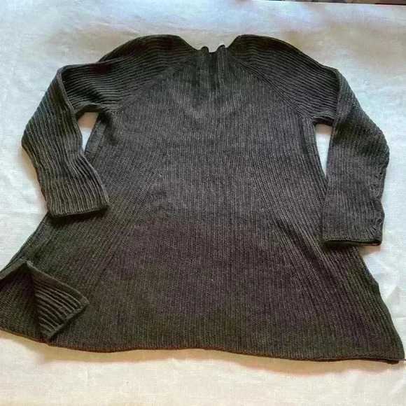 Eileen Fisher Women’s Deep V Neck Sweater Small Hand Loomed Organic Cotton - Picture 10 of 10